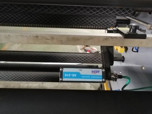 HJ-1100A-III دستگاه BOPP 0.5mm 1100mm عرض 450m/min 13KW
